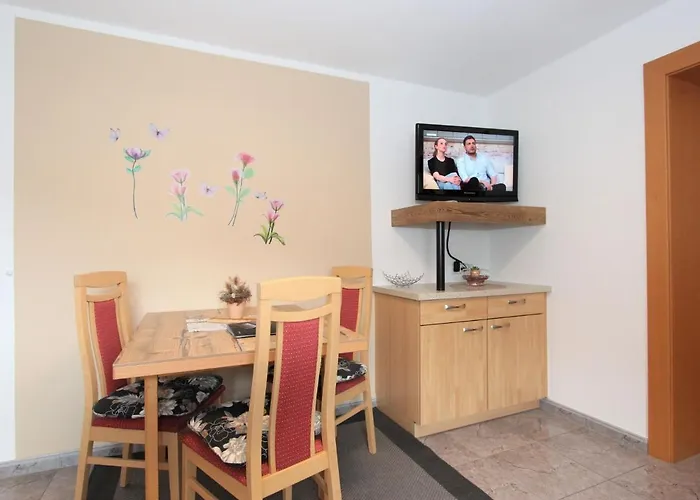 Apartamento Schweiberer-1 By Interhome